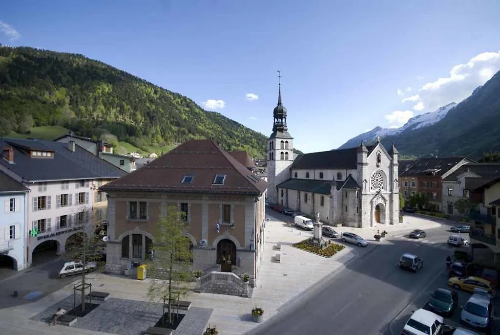 Bed & Breakfast Auberge Du Fraizier Thones France