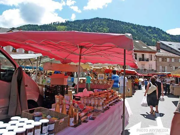Bed & Breakfast Auberge Du Fraizier Thones