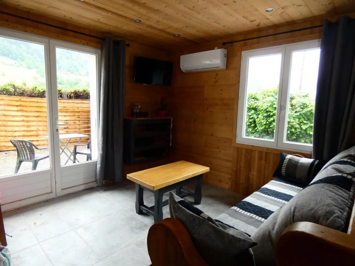Auberge Du Fraizier Thones Bed & Breakfast